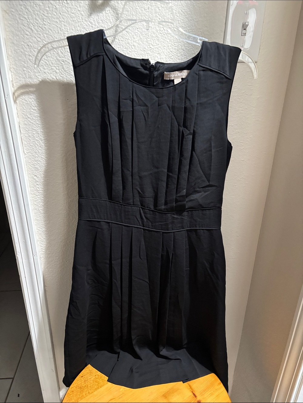 Banana Republic Black Sleeveless Pleated Waist Dress 2